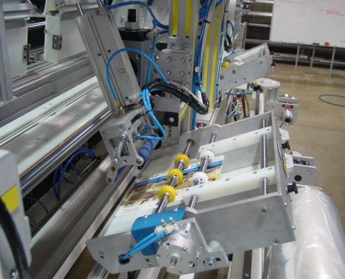 rug and mat packaging machine design - close up